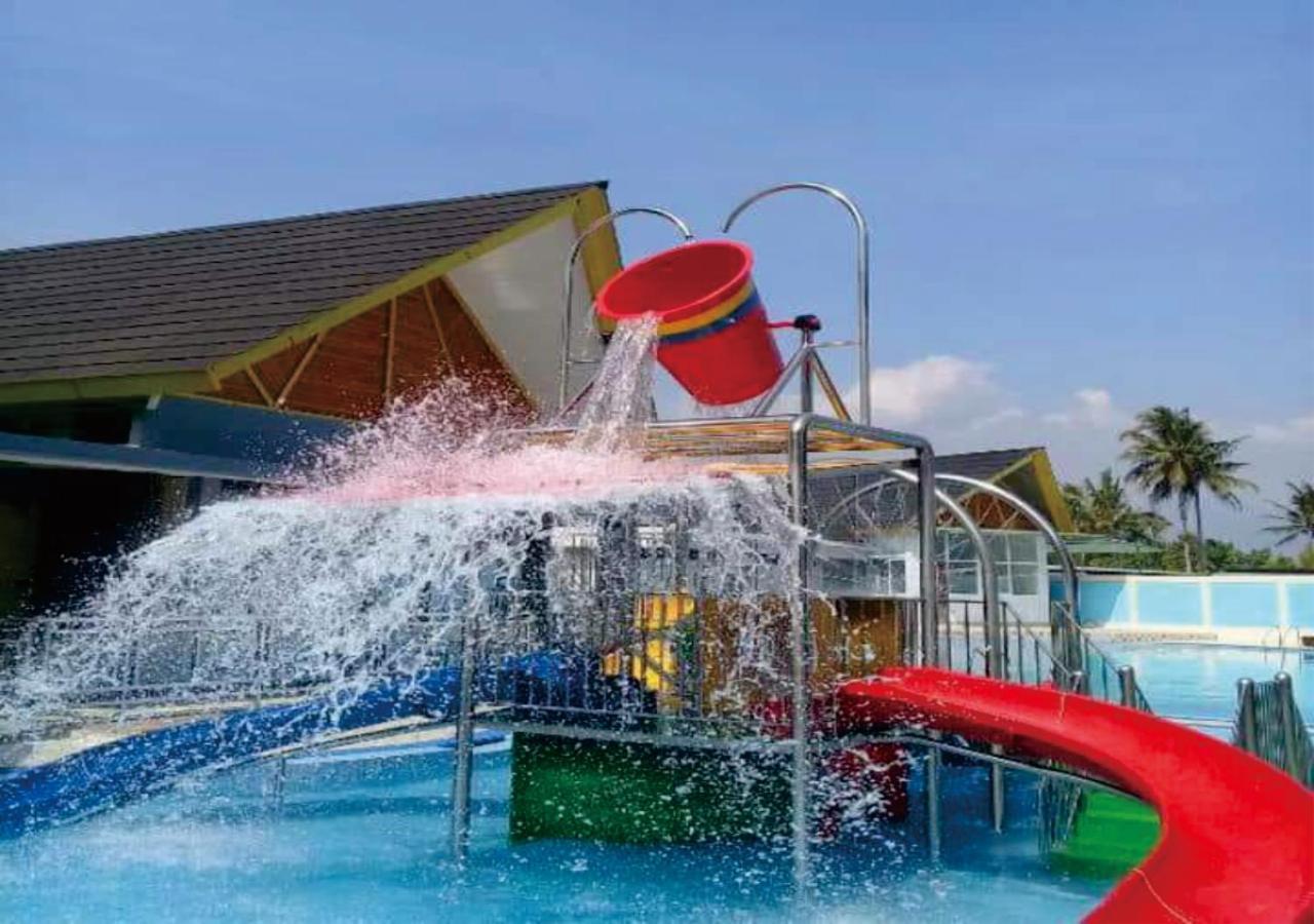 Cahaya Villa Garut Eksteriør bilde